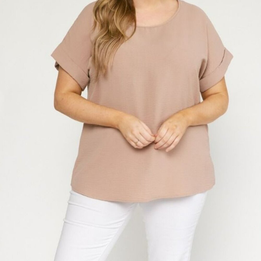 NWT Entro Scoop Neck Blouse With Permanent Rolled Sleeves In Latte Plus